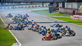 1834 WSK Final Cup Rd1 Franciacorta OKNJ start Ph Sporttinphoto 1527