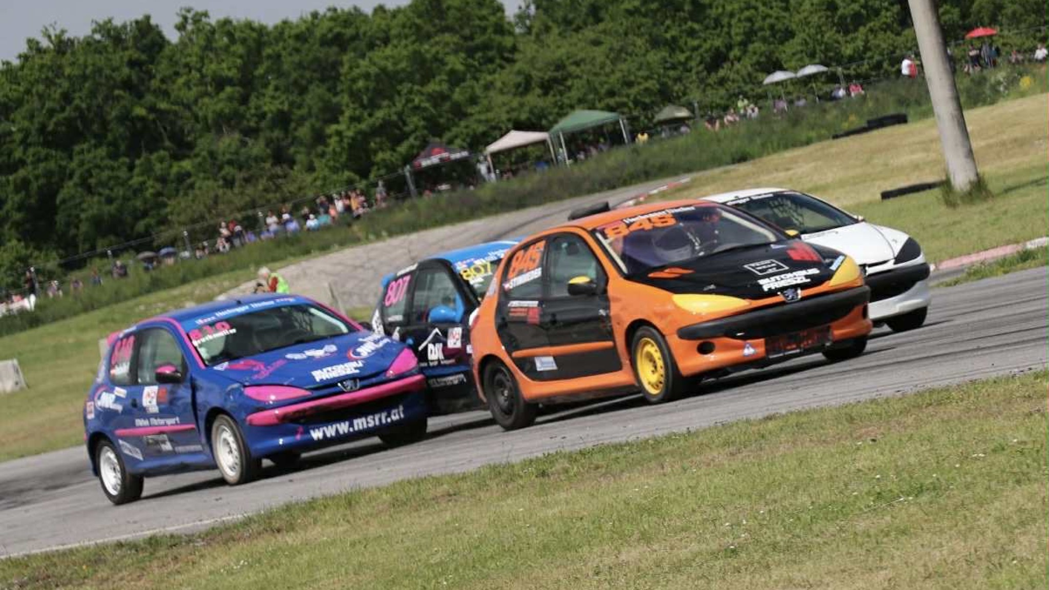 8e0c5494 b3b4 4676 a76b 5aeaee4848c8