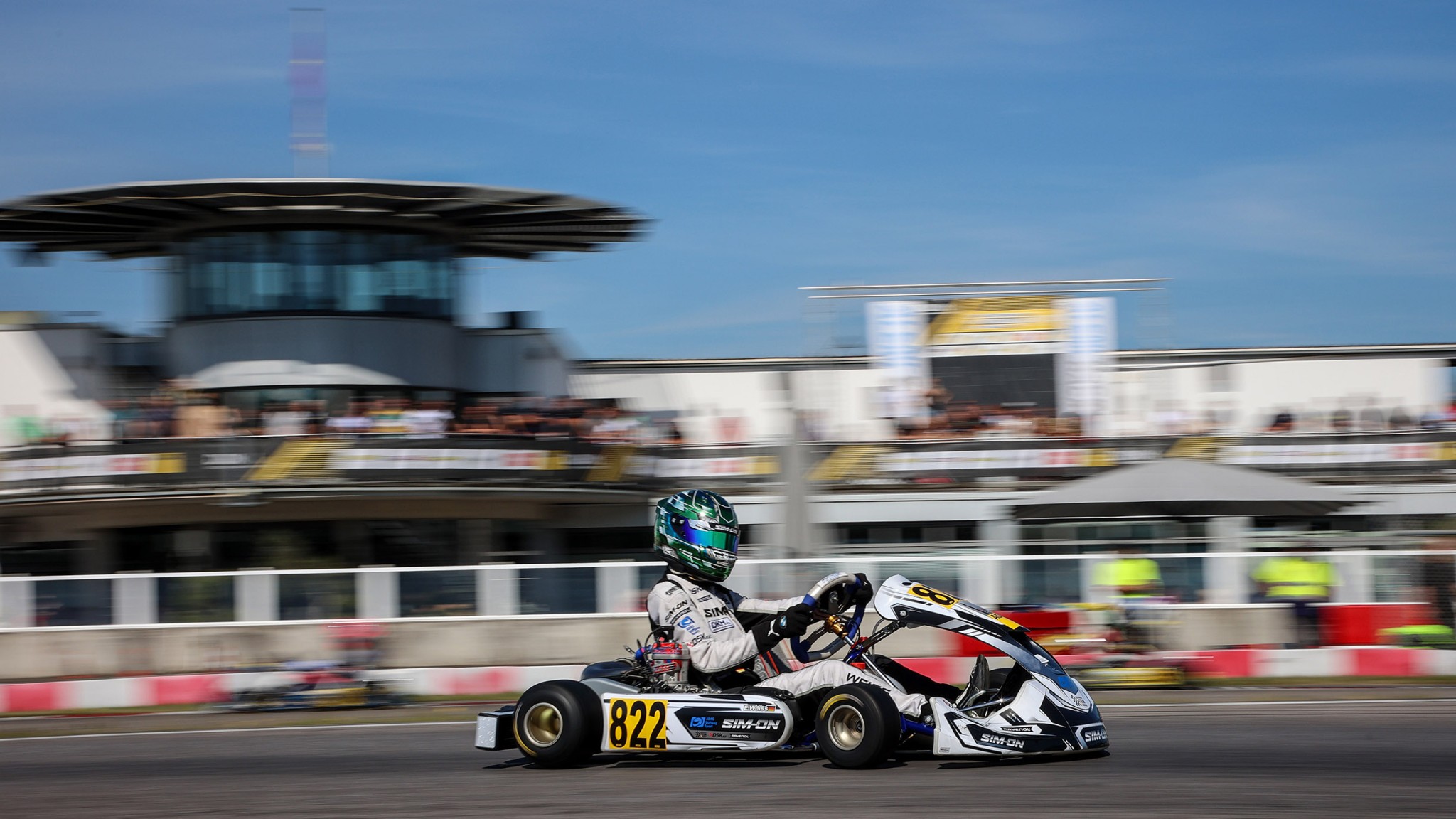 Elia Weiss gewinnt die Deutsche Kart Meisterschaft in der Klasse X30 Senior