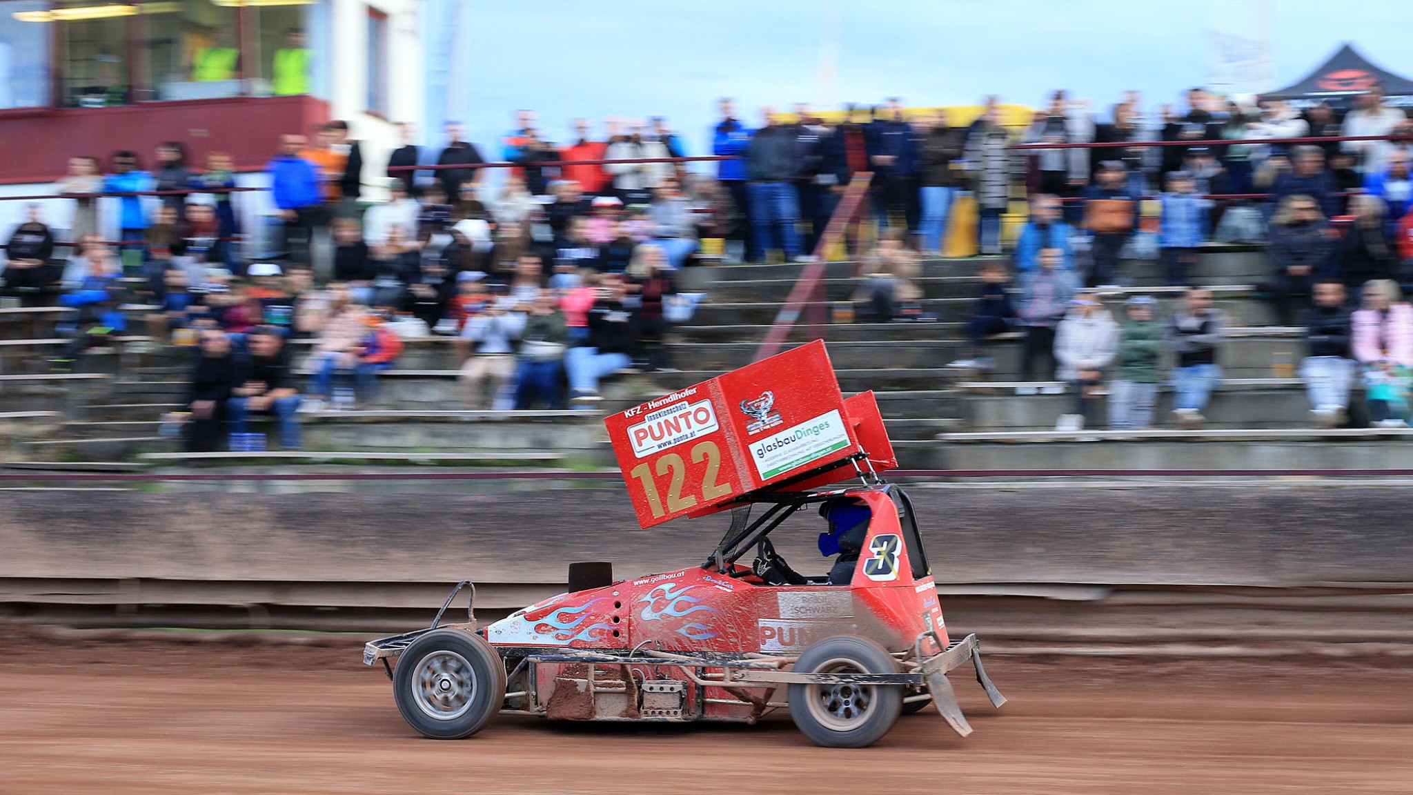 Tagessieger der F2 Klasse Dennis Wunderl